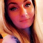 Onlyfans leaks b00b3ar-x0x0 

 profile picture