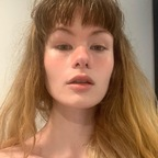 bellaonahiatus OnlyFans Leak 

 profile picture