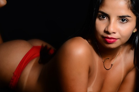 Header of charlene_fit