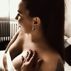 Curvy-Lisa (@curvylisakisses) Leak OnlyFans 

 profile picture