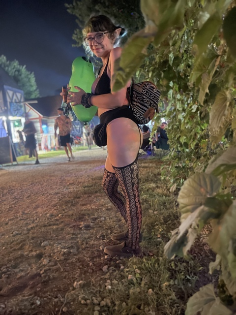 Header of elfqueen7398