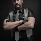 Free access to englishleathermaster Leaked OnlyFans 

 profile picture