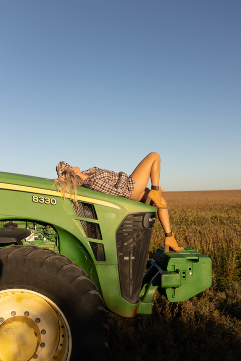 Header of femalefarmerrancher