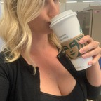 Midwest Housewife @itsthemidwesthousewife Leak OnlyFans 

 profile picture