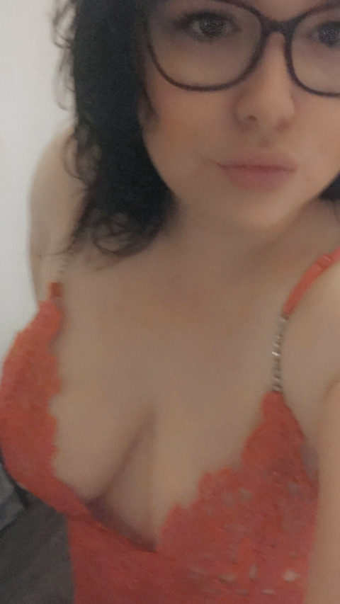 Header of kelsieanne94