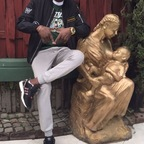 lilmoo OnlyFans Leak 

 profile picture