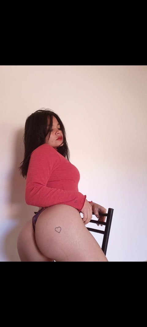 luchubby25 OnlyFans - Free Access to 32 Videos & 49 Photos Onlyfans Free Access