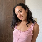 Luna Castillo (@lunarcrabbyram) Leaked OnlyFans 

 profile picture