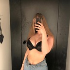Mia♥️🥰 (miafreeonlyfans) Leaks OnlyFans 

 profile picture