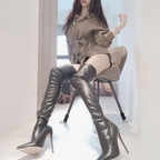 nana_9420 (雅典娜娜💋台灣戀足&amp;美腿女S) free OnlyFans Leaked Videos and Pictures 

 profile picture