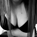 suzanne88 (Suzanne) free OnlyFans Leaked Pictures and Videos 

 profile picture