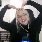 weebyy @weebyy Leak OnlyFans 

 profile picture