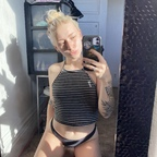 Onlyfans leak zoechristine 

 profile picture